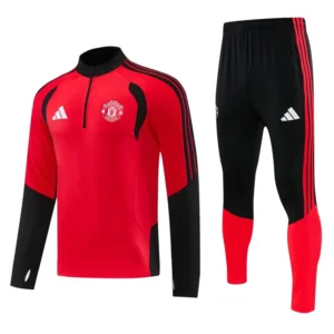 Manchester United 2026/27 Red Half Pull Tracksuit - Front View Manchester United 2026/27 Red Half Pull Tracksuit - Front View | KFCOOL