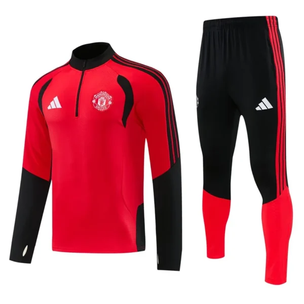Manchester United 2026/27 Red Half Pull Tracksuit - Front View - KFCool – Football Jerseys & Soccer Kits Store Manchester United 2026/27 Red Half Pull Tracksuit - Front View | KFCOOL