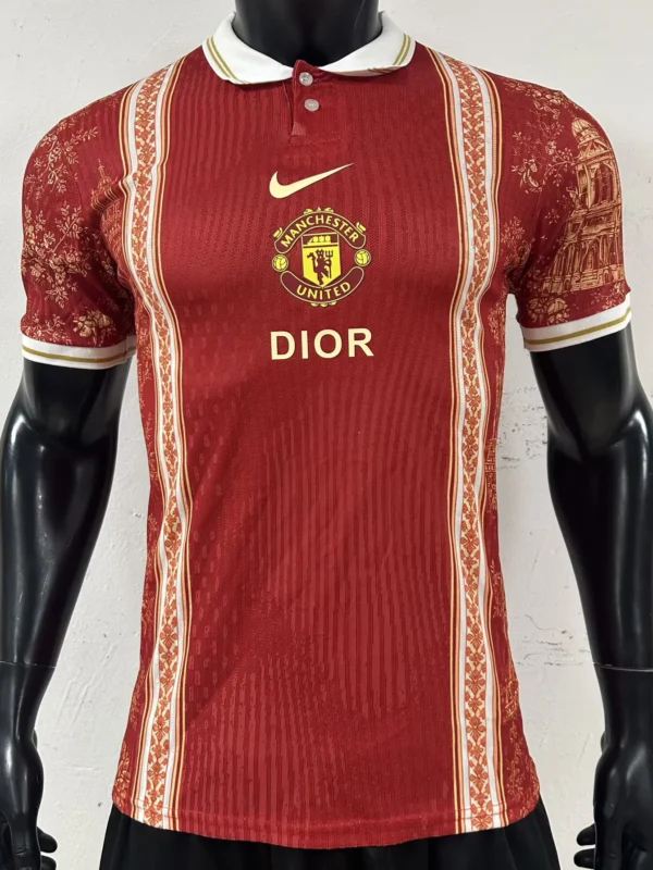 Manchester United 2026/27 Red Training Shirt Player Version - Front View Manchester United 2026/27 Red Training Shirt Player Version - Front View | KFCOOL