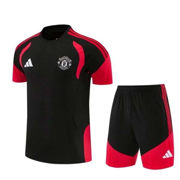 Manchester United 2026/27 Training Short Suit - Front View | KFCOOL