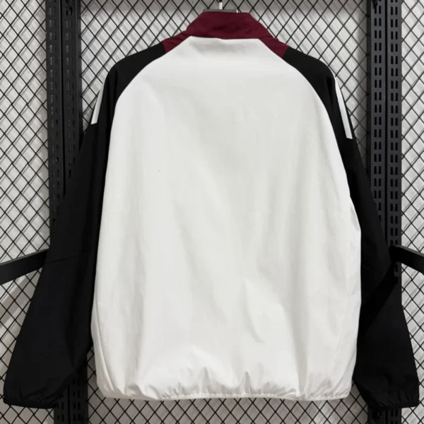 Manchester United 2026/27 Windbreaker - Back View - KFCool – Football Jerseys & Soccer Kits Store Manchester United 2026/27 Windbreaker - Back View | KFCOOL