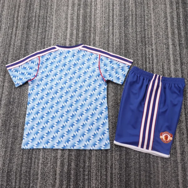 Manchester United 1990/92 Retro Away Kids Kit Fan Version - Back View Manchester United 1990/92 Retro Away Kids Kit Fan Version - Back View | KFCOOL