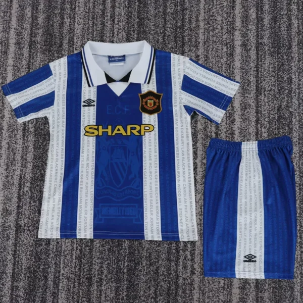 Manchester United 1994/96 Retro Away Kids Kit Fan Version - Front View Manchester United 1994/96 Retro Away Kids Kit Fan Version - Front View | KFCOOL