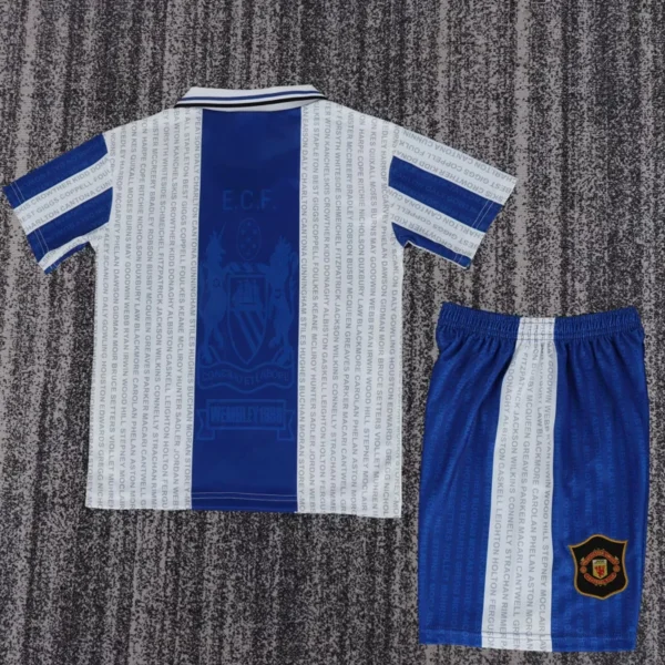 Manchester United 1994/96 Retro Away Kids Kit Fan Version - Back View Manchester United 1994/96 Retro Away Kids Kit Fan Version - Back View | KFCOOL