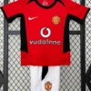 Manchester United 2002/04 Retro Home Kids Kit Fan Version - Front View Manchester United 2002/04 Retro Home Kids Kit Fan Version - Front View | KFCOOL