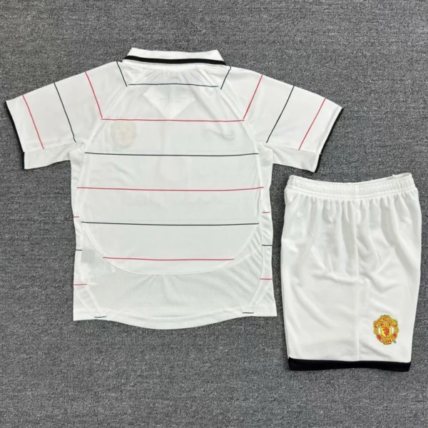 Manchester United 2003/05 Retro Away Kids Kit Fan Version - Back View Manchester United 2003/05 Retro Away Kids Kit Fan Version - Back View | KFCOOL