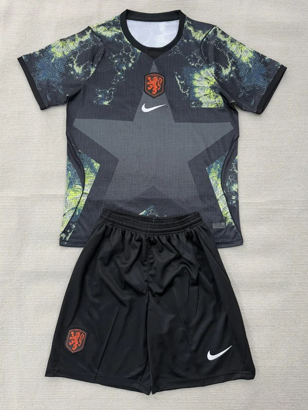 Netherlands 2026/27 Goalkeeper Kids Kit Fan Version - Front View | KFCOOL