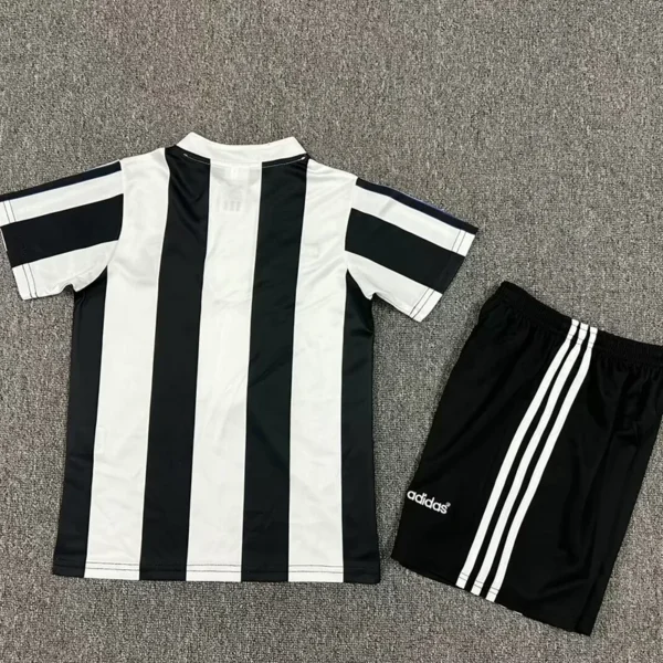 Newcastle United 1995/97 Retro Home Kids Kit Fan Version - Back View Newcastle United 1995/97 Retro Home Kids Kit Fan Version - Back View | KFCOOL