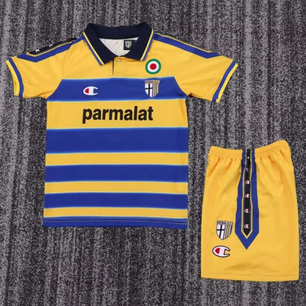 Parma 1999/00 Retro Home Kids Kit Fan Version - Front View Parma 1999/00 Retro Home Kids Kit Fan Version - Front View | KFCOOL