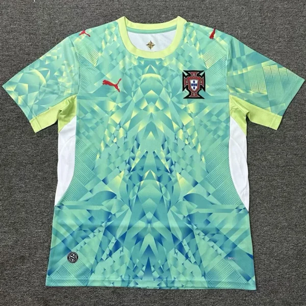 Portugal 2026/27 Green Special Edition Training Shirt Fan Version - Front View Portugal 2026/27 Green Special Edition Training Shirt Fan Version - Front View | KFCOOL