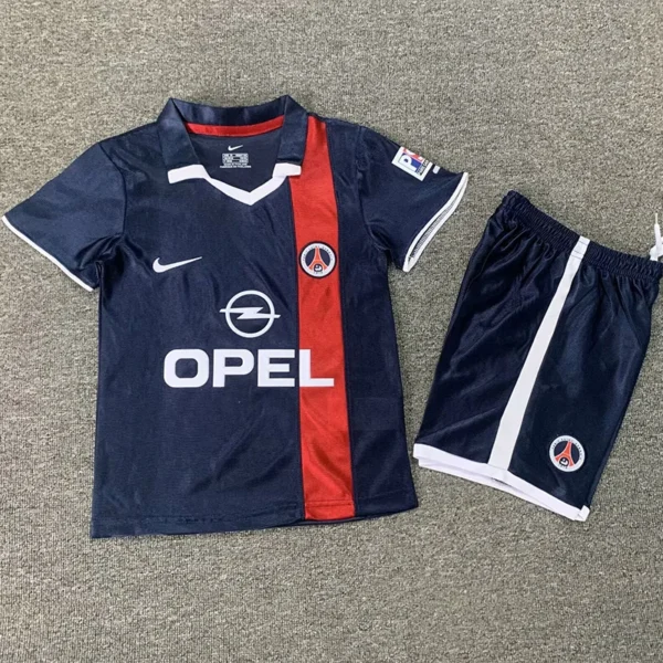 PSG 2001/02 Retro Home Kids Kit Fan Version - Front View PSG 2001/02 Retro Home Kids Kit Fan Version - Front View | KFCOOL