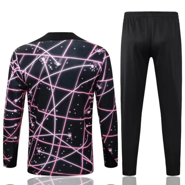 PSG 2025/26 Black Purple Half Pull Tracksuit - Back View - KFCool – Football Jerseys & Soccer Kits Store PSG 2025/26 Black Purple Half Pull Tracksuit - Back View | KFCOOL
