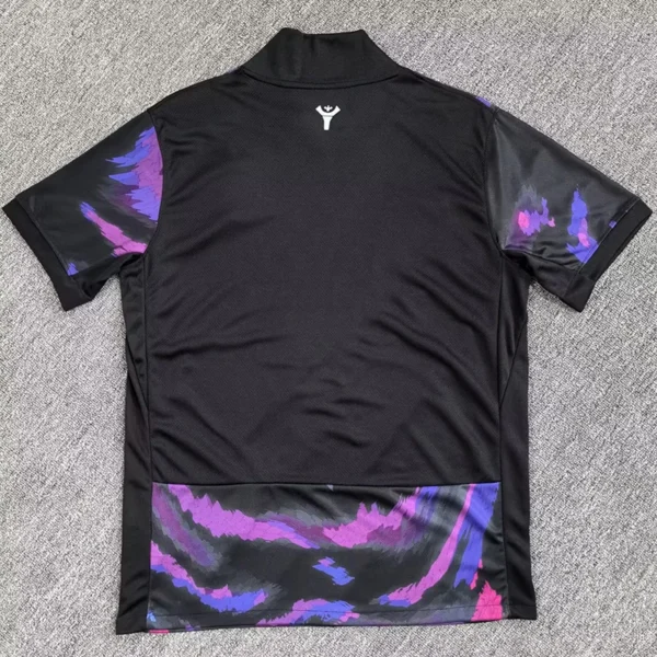 PSG 2025/26 Black Purple Special Edition Training Shirt - Back View PSG 2025/26 Black Purple Special Edition Training Shirt - Back View | KFCOOL