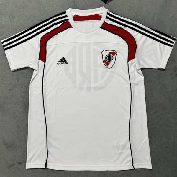 River Plate 2025/26 White Training Shirt - Front View | KFCOOL