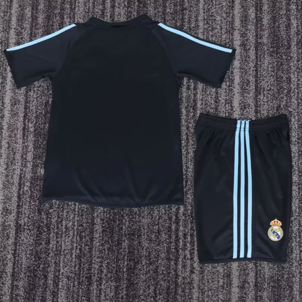 Real Madrid 2003/04 Retro Away Kids Kit Fan Version - Back View | KFCOOL