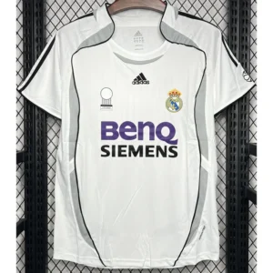 Real Madrid 2006/07 Retro Home Jersey Fan Version - Front View | KFCOOL