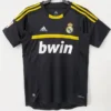 Real Madrid 2011/12 Retro Goalkeeper Jersey Fan Version - Front View Real Madrid 2011/12 Retro Goalkeeper Jersey Fan Version - Front View | KFCOOL