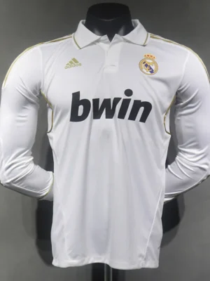 Real Madrid 2011/12 Retro Home Long Sleeve Jersey Player Version - Front View Real Madrid 2011/12 Retro Home Long Sleeve Jersey Player Version - Front View | KFCOOL