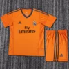 Real Madrid 2013/14 Retro Third Kids Kit Fan Version - Front View Real Madrid 2013/14 Retro Third Kids Kit Fan Version - Front View | KFCOOL