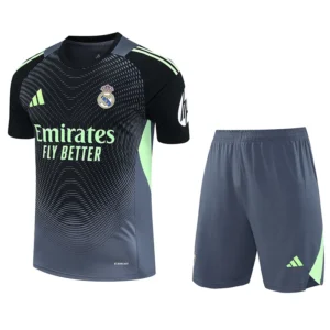 Real Madrid 2025/26 Goalkeeper Jersey Fan Version - Front View Real Madrid 2025/26 Goalkeeper Jersey Fan Version - Front View | KFCOOL
