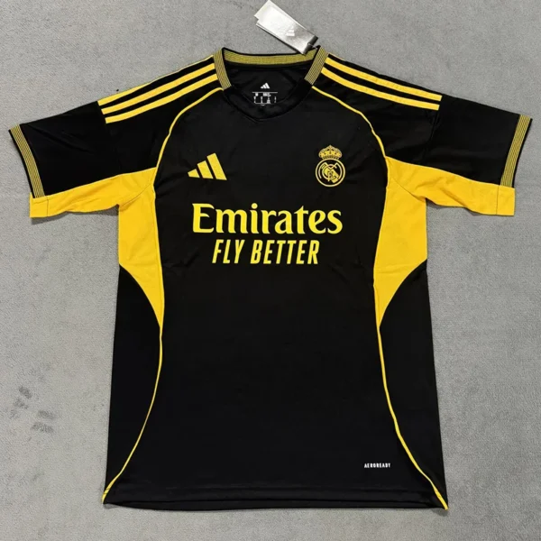 Real Madrid 2025/26 Special Edition Training Shirt Fan Version - Front View | KFCOOL