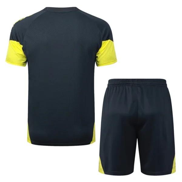 Real Madrid 2025/26 Grey Training Short Suit - Back View Real Madrid 2025/26 Grey Training Short Suit - Back View | KFCOOL