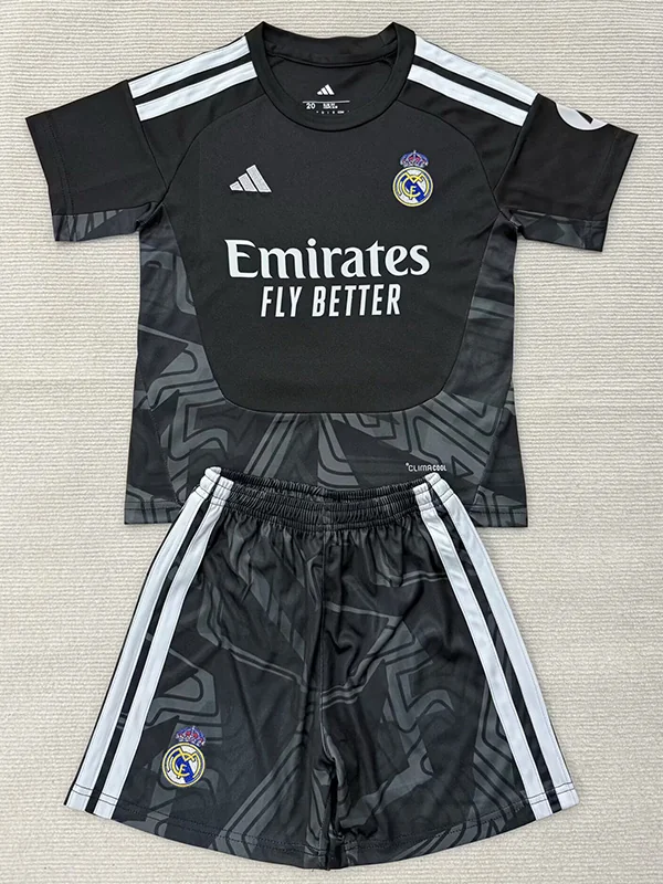 Real Madrid 2026/27 Goalkeeper Kids Kit Fan Version - Front View Real Madrid 2026/27 Goalkeeper Kids Kit Fan Version - Front View | KFCOOL