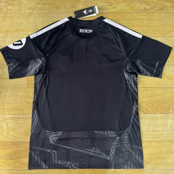 Real Madrid 2026/27 Goalkeeper Jersey Fan Version - Back View Real Madrid 2026/27 Goalkeeper Jersey Fan Version - Back View | KFCOOL