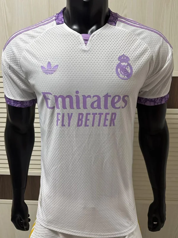 Real Madrid 2026/27 White Special Edition Training Shirt Player Version - Front View Real Madrid 2026/27 White Special Edition Training Shirt Player Version - Front View | KFCOOL