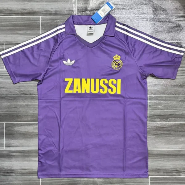 Real Madrid 1984/85 Retro Away Jersey Fan Version - Front View Real Madrid 1984/85 Retro Away Jersey Fan Version - Front View | KFCOOL
