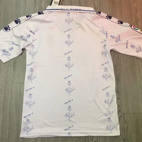 Real Madrid 1994/96 Retro Jersey Fan Version - Back View Real Madrid 1994/96 Retro Jersey Fan Version - Back View | KFCOOL
