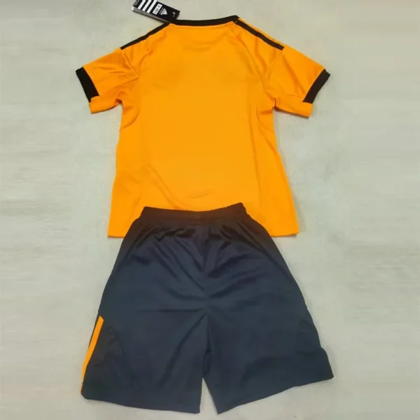 Roma 2025/26 Away Kids Kit Fan Version - Back View - KFCool – Football Jerseys & Soccer Kits Store Roma 2025/26 Away Kids Kit Fan Version - Back View | KFCOOL