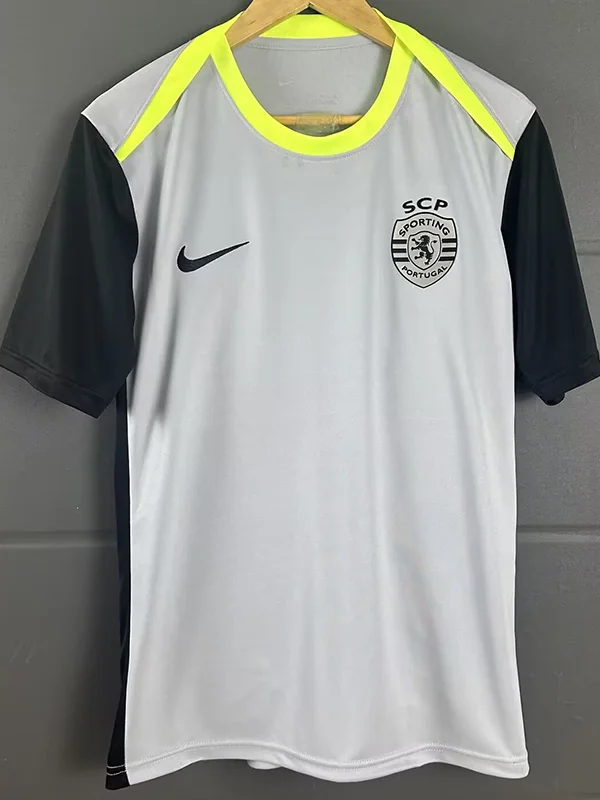 Sporting CP 2025/26 Grey Training Shirt - Front View Sporting CP 2025/26 Grey Training Shirt - Front View | KFCOOL