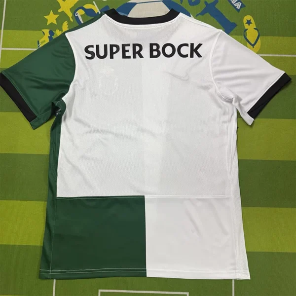 Sporting CP 2025/26 White Green Jersey Fan Version - Back View Sporting CP 2025/26 White Green Jersey Fan Version - Back View | KFCOOL