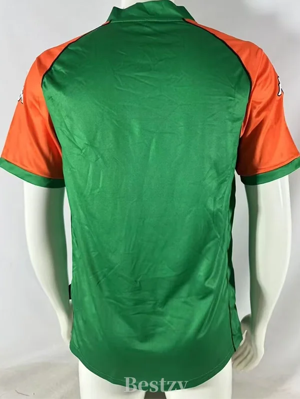 Werder Bremen 2003/04 Retro Home Jersey Fan Version - Back View Werder Bremen 2003/04 Retro Home Jersey Fan Version - Back View | KFCOOL