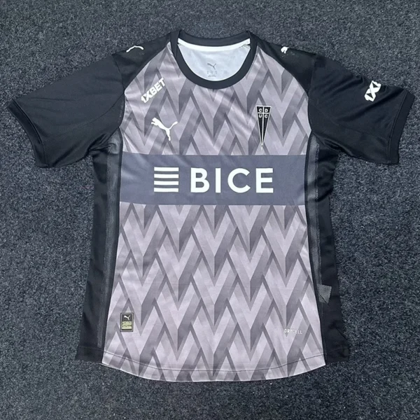 Universidad Católica 2026/27 Goalkeeper Jersey Fan Version - Front View | KFCOOL