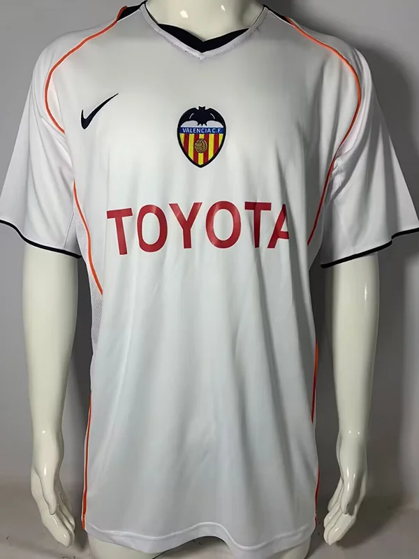 Valencia 2004/05 Retro Home Jersey Fan Version - Front View Valencia 2004/05 Retro Home Jersey Fan Version - Front View | KFCOOL