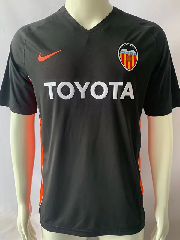 Valencia 2006/07 Retro Away Jersey Fan Version - Front View Valencia 2006/07 Retro Away Jersey Fan Version - Front View | KFCOOL