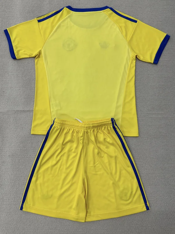 Manchester United 2026/27 Goalkeeper Yellow Kids Kit Fan Version - Back View | KFCOOL