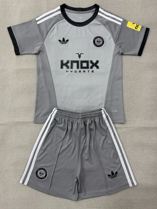 Newcastle United 2026/27 Goalkeeper Grey Kids Kit Fan Version - Front View | KFCOOL