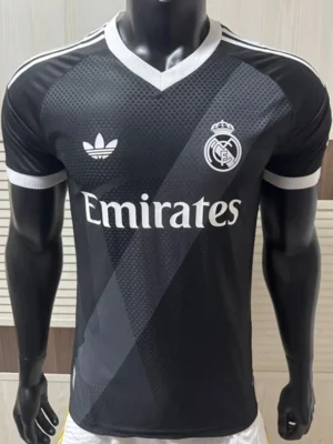Real Madrid 2026/27 Black Special Edition Training Shirt Player Version - Front View Real Madrid 2026/27 Black Special Edition Training Shirt Player Version - Front View | KFCOOL