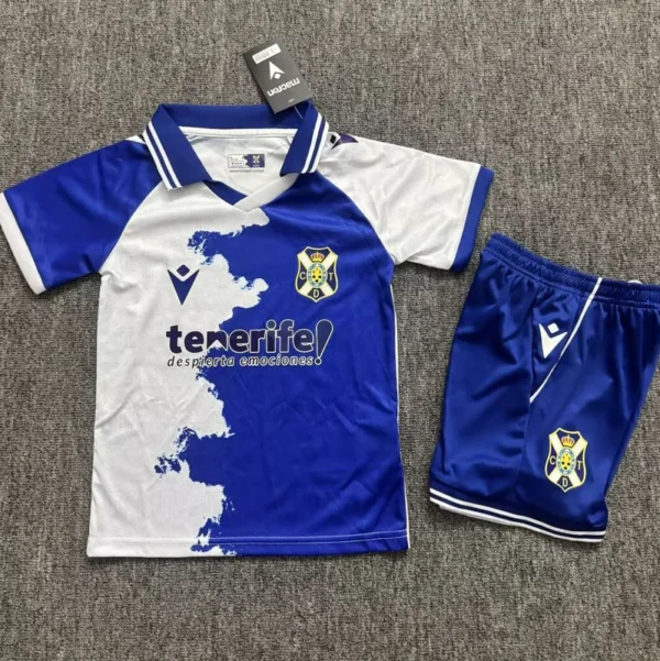 CD Tenerife 2026/27 Home Kids Kit Fan Version - Front View CD Tenerife 2026/27 Home Kids Kit Fan Version - Front View | KFCOOL